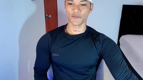 Snapshot of bryan_boy_ chatting on September 2025 07:14:02 PM bryan online show from September 2025 07:14:02 PM