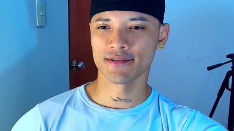 Snapshot of bryan_boy_ chatting on October 2025 04:54:01 AM bryan online show from October 2025 04:54:01 AM