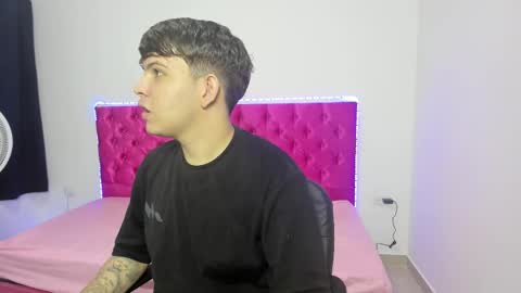 bryan_master77 online show from October 2025 02:32:01 AM