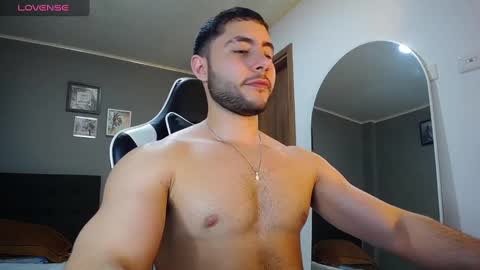 Snapshot of bryan_oficials chatting on January 2025 01:29:01 AM bryan_oficials online show from January 2025 01:29:01 AM