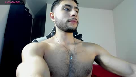 Snapshot of bryan_oficials chatting on December 2025 06:51:01 AM bryan_oficials online show from December 2025 06:51:01 AM