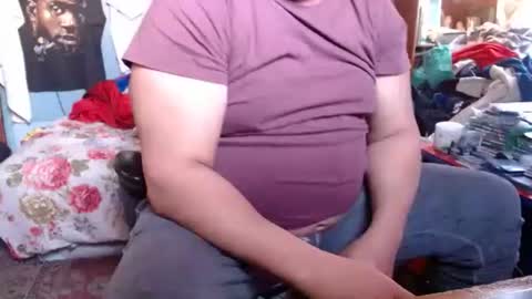 Snapshot of bubbasmalls chatting on January 2025 08:57:02 PM Bubba Smalls online show from January 2025 08:57:02 PM