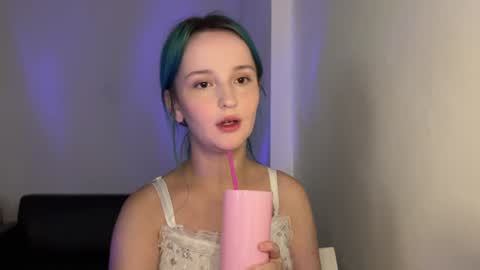 bubble_b00 online show from January 2025 12:35:02 PM