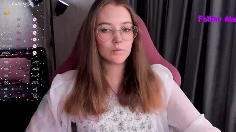 Snapshot of bubble_bunny chatting on December 2025 11:13:01 PM Ruby online show from December 2025 11:13:01 PM