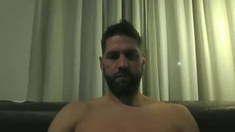 bubblebee1982 online show from November 2025 05:51:02 AM