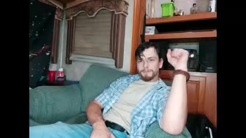 Snapshot of bubblebutt417 chatting on May 2026 12:06:01 AM Max candi online show from May 2026 12:06:01 AM