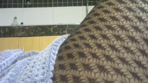 Snapshot of bubblegirl202 chatting on December 2025 06:51:01 AM pretty online show from December 2025 06:51:01 AM