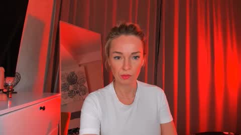 Snapshot of bubbling_crush chatting on November 2025 11:27:01 PM bubbling_crush online show from November 2025 11:27:01 PM