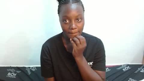 bubbly_ass30 online show from November 2025 07:56:02 PM