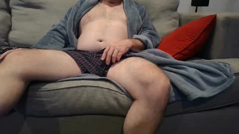 Snapshot of buck_camstar chatting on October 2025 02:34:01 PM Buck online show from October 2025 02:34:01 PM