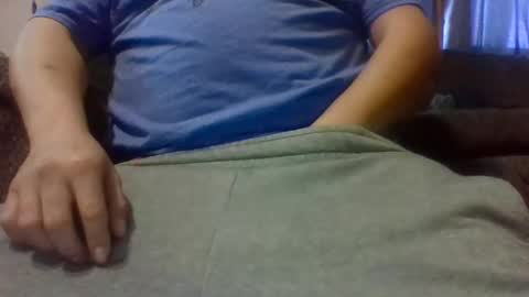 Snapshot of buckoykang chatting on December 2024 05:08:01 PM buckoykang online show from December 2024 05:08:01 PM