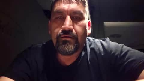 Snapshot of bucktrucks chatting on October 2025 05:04:02 AM bucktrucks online show from October 2025 05:04:02 AM