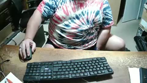 Snapshot of bucku2 chatting on December 2024 10:32:01 PM Bucku2 online show from December 2024 10:32:01 PM