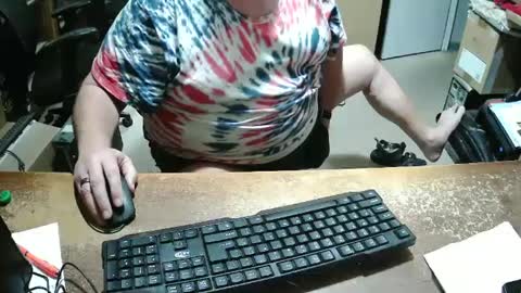 Snapshot of bucku2 chatting on December 2024 11:05:02 PM Bucku2 online show from December 2024 11:05:02 PM