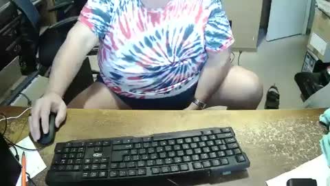 Snapshot of bucku2 chatting on January 2025 09:17:01 PM Bucku2 online show from January 2025 09:17:01 PM