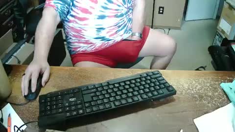 Snapshot of bucku2 chatting on February 2025 03:08:01 PM Bucku2 online show from February 2025 03:08:01 PM