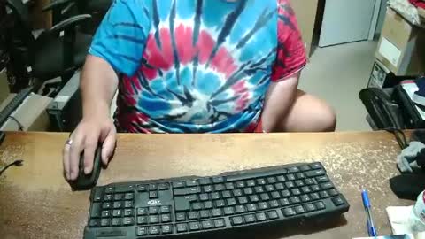 Snapshot of bucku2 chatting on October 2025 10:05:01 PM Bucku2 online show from October 2025 10:05:01 PM