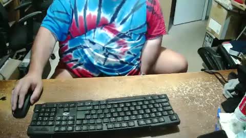 Snapshot of bucku2 chatting on October 2025 07:33:01 PM Bucku2 online show from October 2025 07:33:01 PM