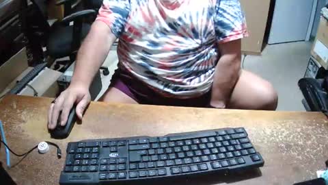 Snapshot of bucku2 chatting on October 2025 11:03:02 PM Bucku2 online show from October 2025 11:03:02 PM