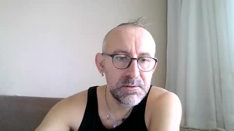 Buck Wessle online show from November 2025 10:05:01 AM