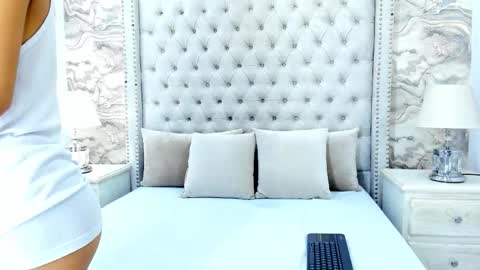 Snapshot of buda_and_cataleya_ chatting on October 2025 11:09:01 AM Buda y Cataleya online show from October 2025 11:09:01 AM