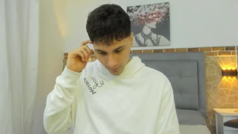 Buddy Whitte online show from February 2025 11:18:02 AM