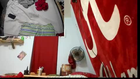 Snapshot of budsonly33 chatting on December 2024 07:58:01 AM budsonly33 online show from December 2024 07:58:01 AM