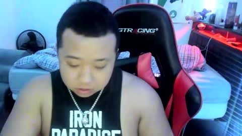 buffsexyman24 online show from March 2025 03:01:01 AM