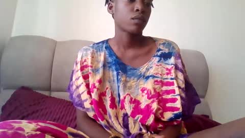 buffybaby_2 online show from February 2026 12:44:02 PM