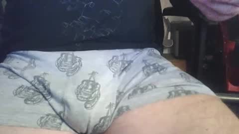 Snapshot of buggemann chatting on November 2025 06:08:02 PM buggemann online show from November 2025 06:08:02 PM