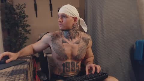 Dmitriy  online show from January 2025 01:44:01 AM