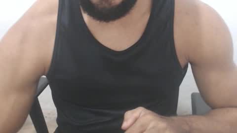 Snapshot of buldgeinboxer chatting on December 2024 04:29:02 PM buldgeinboxer online show from December 2024 04:29:02 PM