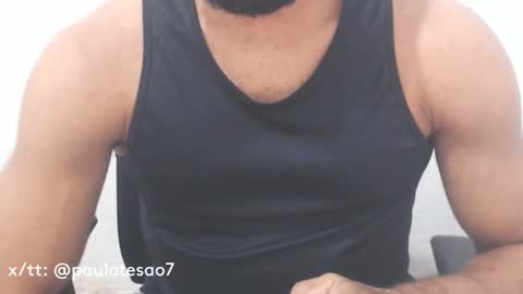 Snapshot of buldgeinboxer chatting on January 2025 05:40:02 AM buldgeinboxer online show from January 2025 05:40:02 AM