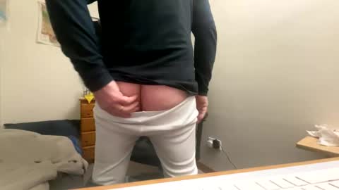 Snapshot of bulkyboners chatting on January 2025 08:35:01 AM ejaculation for 250 online show from January 2025 08:35:01 AM