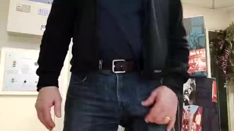 Snapshot of bulkyboners chatting on February 2025 09:11:02 AM ejaculation for 250 online show from February 2025 09:11:02 AM