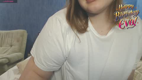 Snapshot of bull_cock_ chatting on December 2024 11:30:01 PM Eva 22 and Anton 24 PVT IS OPENED 60min online show from December 2024 11:30:01 PM