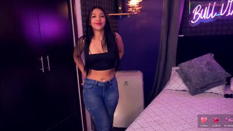 Snapshot of bull_vixen2001 chatting on November 2025 09:34:01 AM Bunny and The Rock online show from November 2025 09:34:01 AM