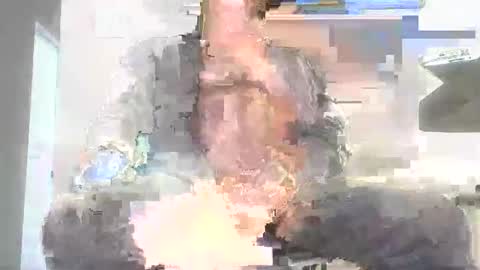 Snapshot of bulldog302w chatting on January 2025 06:02:01 PM bulldog302w online show from January 2025 06:02:01 PM