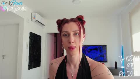 Snapshot of bumbum_kalibum chatting on February 2025 07:59:02 PM Ivan online show from February 2025 07:59:02 PM