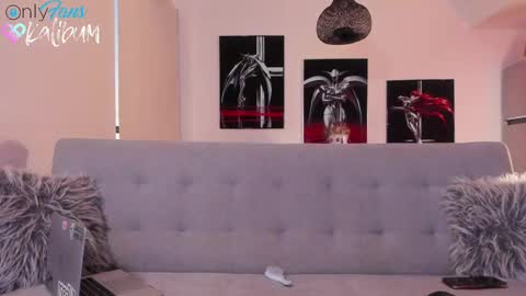 Snapshot of bumbum_kalibum chatting on September 2025 10:15:02 PM Ivan online show from September 2025 10:15:02 PM