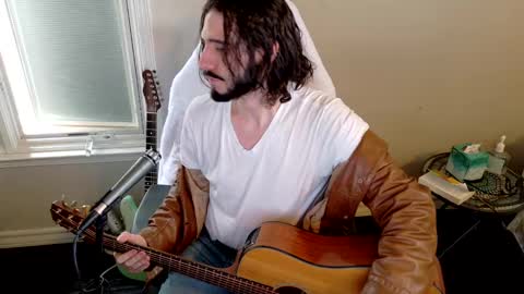 Snapshot of bumphreyhogart chatting on March 2025 06:37:02 PM bumphreyhogart online show from March 2025 06:37:02 PM