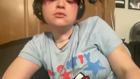 Snapshot of bunbunninjaz chatting on December 2024 10:49:01 AM bunbunninjaz online show from December 2024 10:49:01 AM