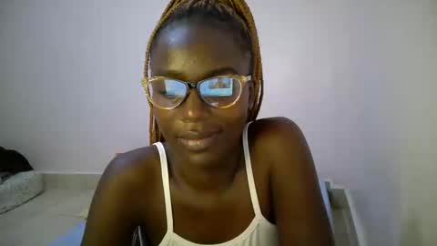 bunny_bliss1 online show from May 2026 01:56:01 AM
