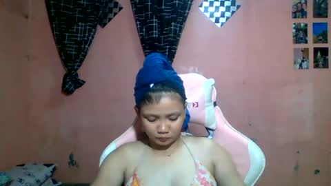bunny_flower18 online show from June 2026 07:34:01 AM