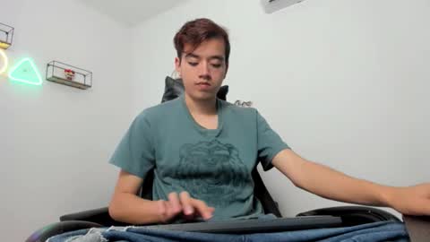 bunny online show from November 2025 12:28:02 PM