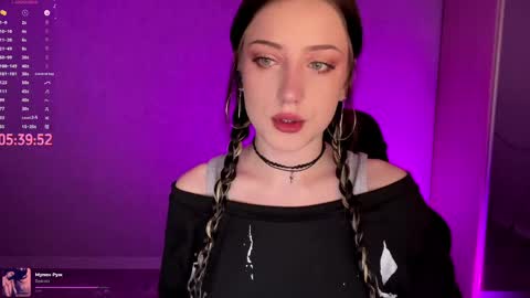 Bunnyblink online show from April 2026 09:39:33 PM