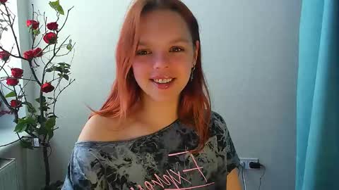 Snapshot of bunnybloom_ chatting on September 2025 05:30:01 AM Ariel online show from September 2025 05:30:01 AM