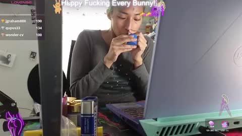 Tokki  bunny  online show from January 2025 07:00:02 PM