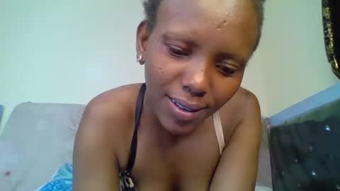 bunnydiva_ online show from November 2025 07:58:01 PM