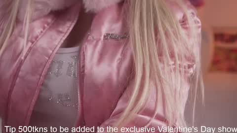 Stella online show from February 2025 12:30:02 AM